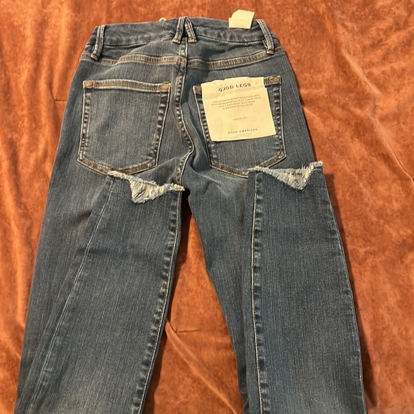 NWT Good American jeans!! - Picture 7 of 9